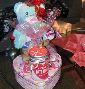 Valentine's day basket